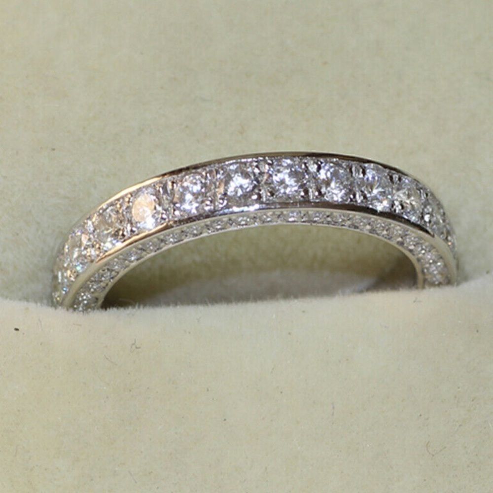 WhiteāGoldāPLATEDĀ CZāDiamondāWeddingāBandāRing
